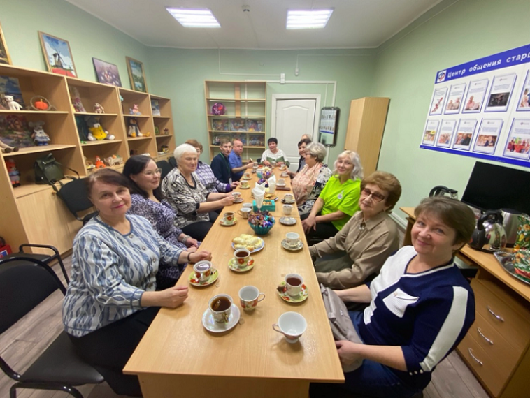В городе Онега Архангельской области открылся Центр общения старшего поколения. В городе Онега Архангельской области открылся Центр общения старшего поколения.